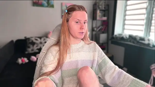 Chanel Gill online show from February 1, 12:14 pm