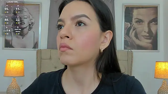 Snapshot of Beautyari_ chatting on May 20, 12:24 pm Beautyari online show from May 20, 12:24 pm
