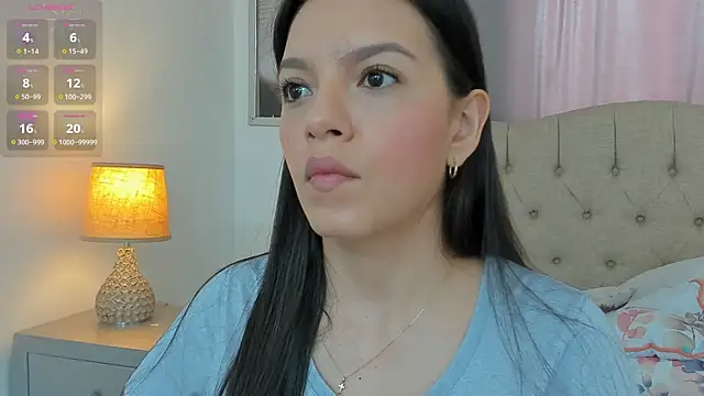Snapshot of Beautyari_ chatting on April 27, 12:36 pm Beautyari online show from April 27, 12:36 pm