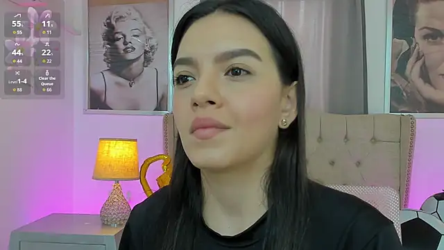 Snapshot of Beautyari_ chatting on July 8, 12:17 pm Beautyari online show from July 8, 12:17 pm