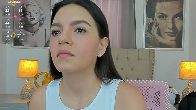 Snapshot of Beautyari_ chatting on June 26, 12:22 pm Beautyari online show from June 26, 12:22 pm