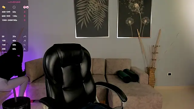 JennaOlsonX online show from November 30, 11:33 am