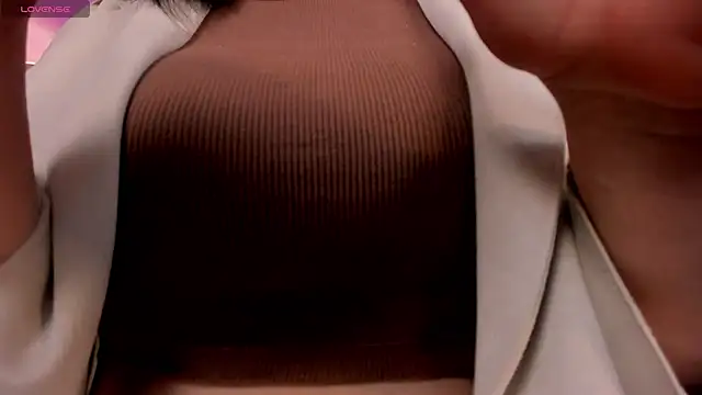 Snapshot of JennaOlsonX chatting on October 8, 6:08 pm JennaOlsonX online show from October 8, 6:08 pm