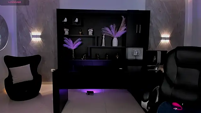 JennaOlsonX online show from December 4, 6:40 pm