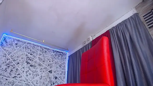 hornytsblonde online show from March 17, 2:53 pm