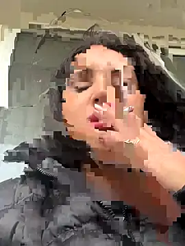 Snapshot of MeghanXO chatting on November 3, 1:58 pm MeghanXO online show from November 3, 1:58 pm