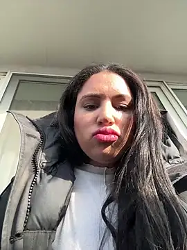 MeghanXO online show from December 18, 3:16 pm