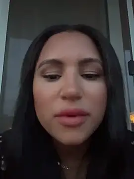 Snapshot of MeghanXO chatting on October 18, 10:45 pm MeghanXO online show from October 18, 10:45 pm