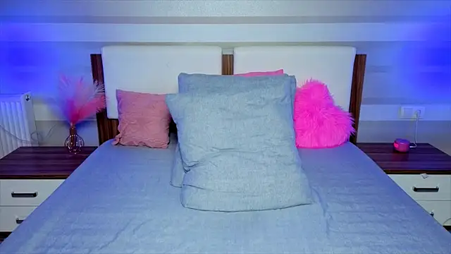 AriaSugar online show from November 21, 4:55 am