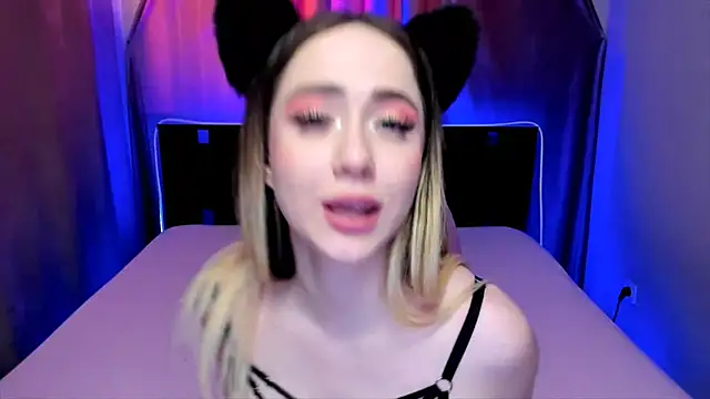 AriaSugar online show from March 3, 7:13 am