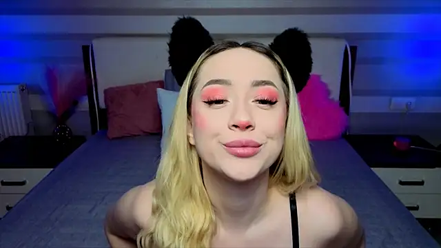 AriaSugar online show from October 17, 3:43 am