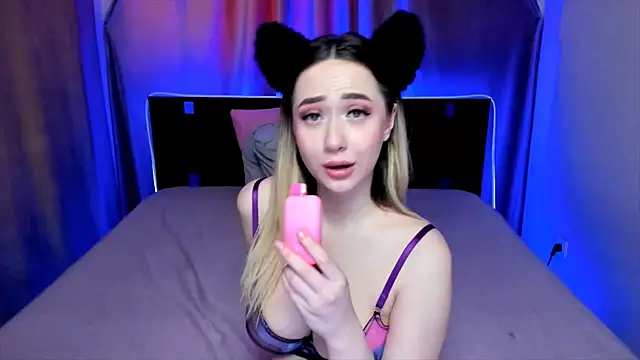 AriaSugar online show from March 10, 6:49 am