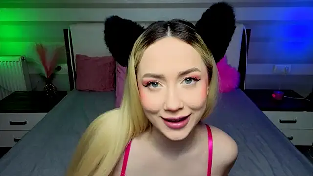 AriaSugar online show from October 3, 4:36 am