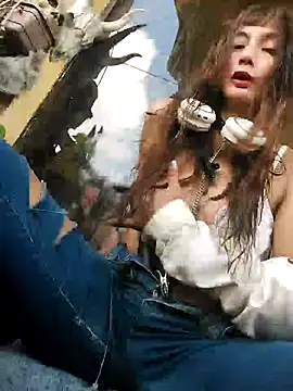 k lebannon online show from December 4, 5:34 pm