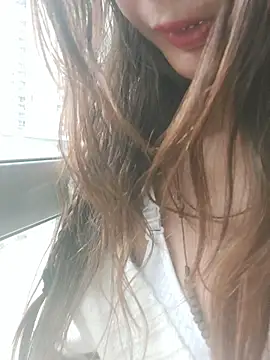 k lebannon online show from February 19, 9:56 pm