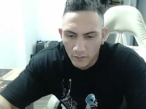 xxxtreme master7 online show from December 3, 12:23 am