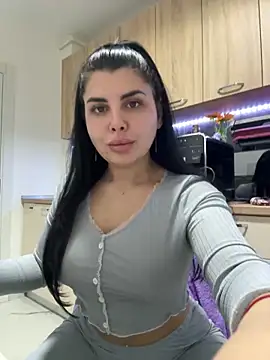 Snapshot of Scarlett-Dream chatting on November 25, 4:13 am Scarlett-Dream online show from November 25, 4:13 am