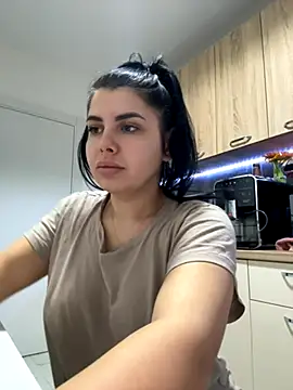 Snapshot of Scarlett-Dream chatting on November 20, 4:13 am Scarlett-Dream online show from November 20, 4:13 am