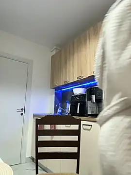 Snapshot of Scarlett-Dream chatting on October 28, 7:07 am Scarlett-Dream online show from October 28, 7:07 am