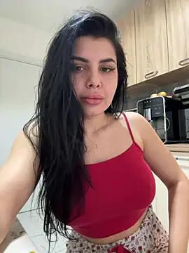 Snapshot of Scarlett-Dream chatting on February 1, 9:21 am Scarlett-Dream online show from February 1, 9:21 am