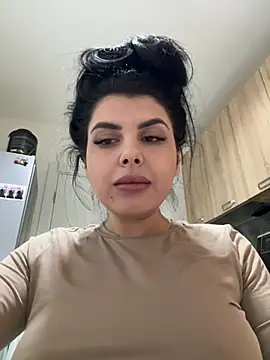 Snapshot of Scarlett-Dream chatting on February 12, 1:48 pm Scarlett-Dream online show from February 12, 1:48 pm