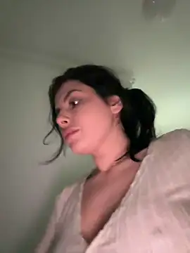 Snapshot of Scarlett-Dream chatting on February 13, 2:09 pm Scarlett-Dream online show from February 13, 2:09 pm
