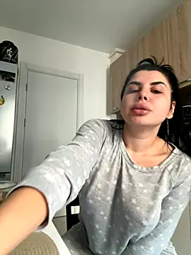 Snapshot of Scarlett-Dream chatting on October 24, 6:23 am Scarlett-Dream online show from October 24, 6:23 am