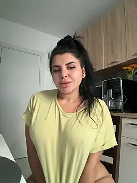 Snapshot of Scarlett-Dream chatting on September 23, 5:14 am Scarlett-Dream online show from September 23, 5:14 am
