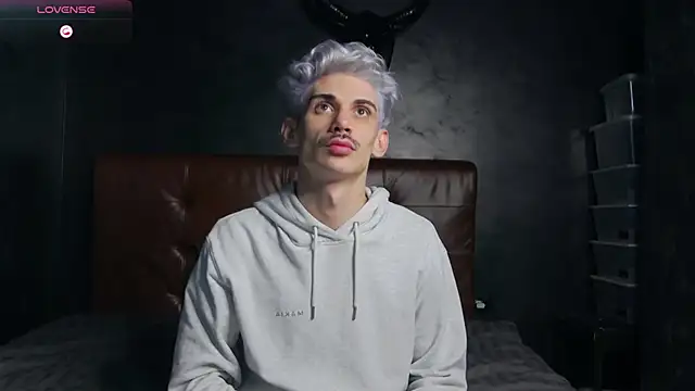 DanielCrush1 online show from January 17, 6:22 pm