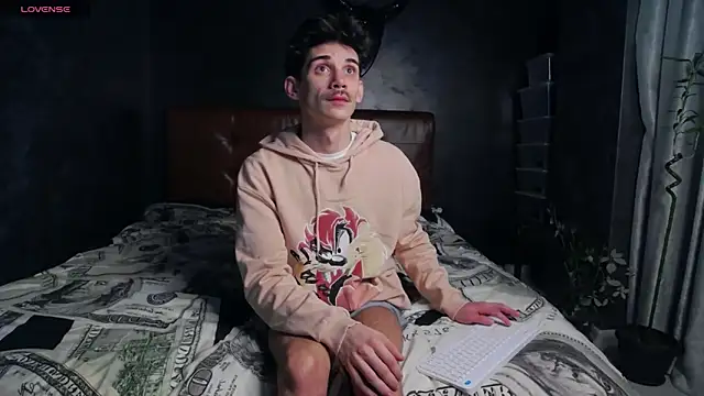 DanielCrush1 online show from February 20, 6:48 am