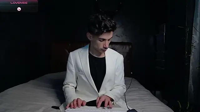 DanielCrush1 online show from November 26, 4:29 pm