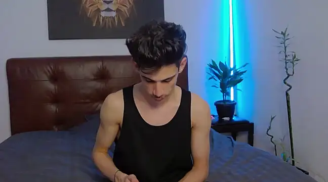 Snapshot of DanielCrush1 chatting on January 11, 2:47 pm DanielCrush1 online show from January 11, 2:47 pm