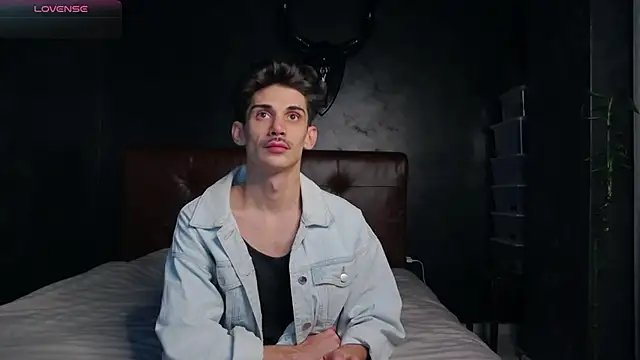 DanielCrush1 online show from January 7, 5:18 pm