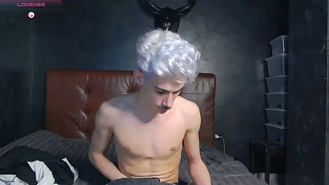 DanielCrush1 online show from January 17, 3:54 am