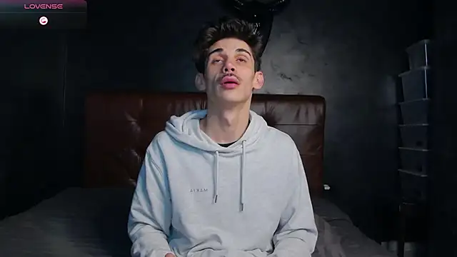 DanielCrush1 online show from January 16, 2:26 am