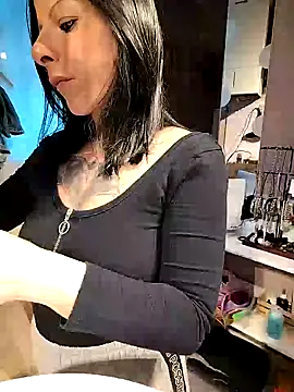 BoccadiFata online show from December 6, 6:53 am