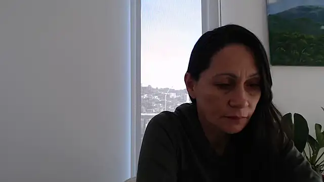 Linda Sensual online show from January 15, 12:36 pm