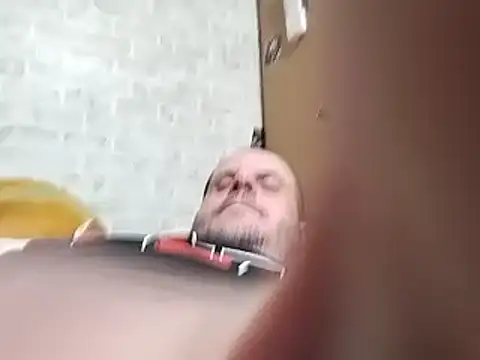 Snapshot of pussyjuicelover38 chatting on January 15, 3:43 am pussyjuicelover38 online show from January 15, 3:43 am