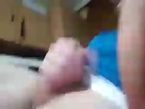 Snapshot of pussyjuicelover38 chatting on December 23, 12:03 am pussyjuicelover38 online show from December 23, 12:03 am