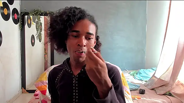 CocoChannelll online show from January 28, 3:35 pm