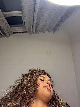 stormyy  online show from May 8, 12:36 am