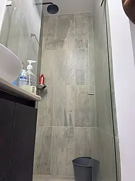 stormyy  online show from February 24, 1:17 am