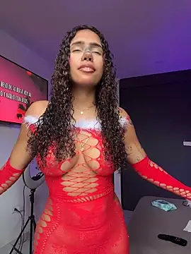 stormyy  online show from December 1, 8:10 pm