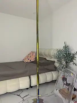 stormyy  online show from March 28, 11:17 pm