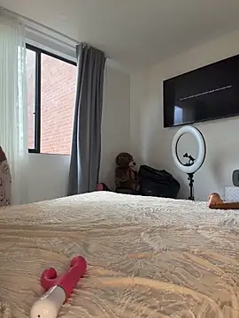 stormyy  online show from March 22, 10:00 pm