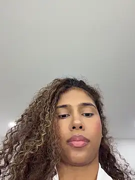 stormyy  online show from March 12, 12:38 am