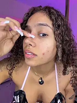 stormyy  online show from December 16, 11:53 pm