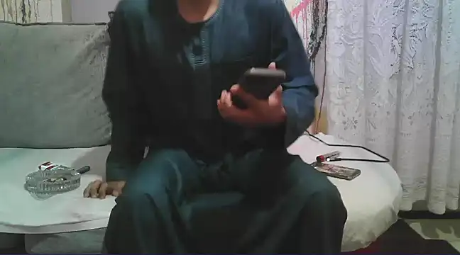 foxsanSs online show from January 5, 4:04 am