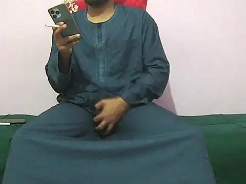 foxsanSs online show from December 13, 8:04 pm