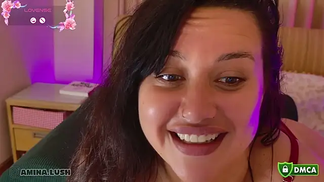 AminaCharm online show from March 1, 8:20 pm